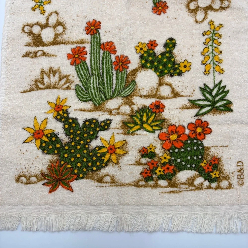Vintage Cannon Cactus Desert Fringed Hand Towel Cream B&D Southwestern Retro